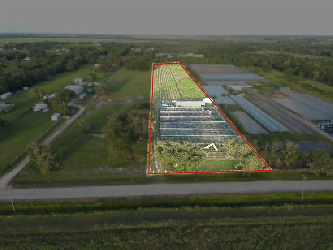 16070 Carlton Lake Rd., Wimauma, FL 33598