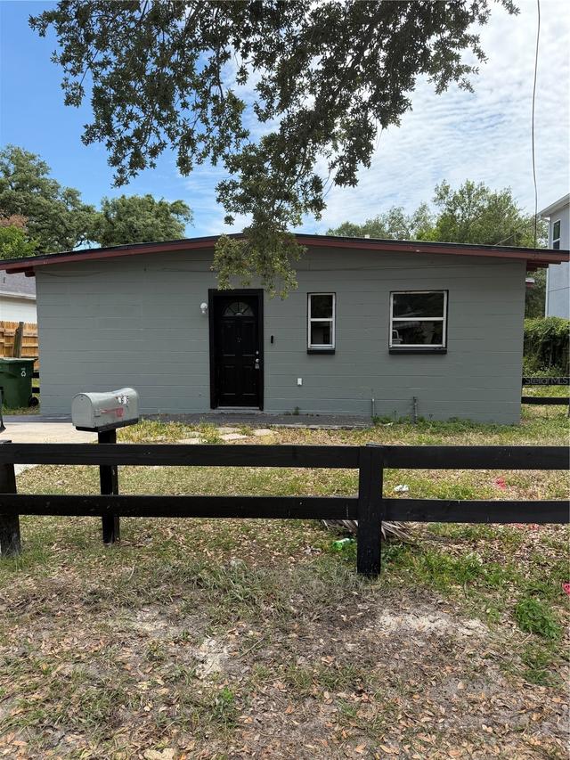 2615 E 23rd Ave., Tampa, FL 33605