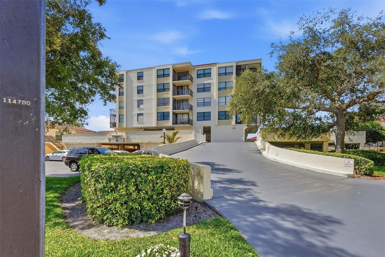 6180 Sun Blvd. #307, St Petersburg, FL 33715
