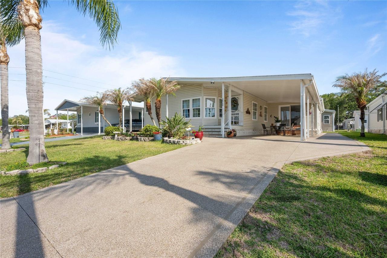 36743 Kiowa Ave., Zephyrhills, FL 33542