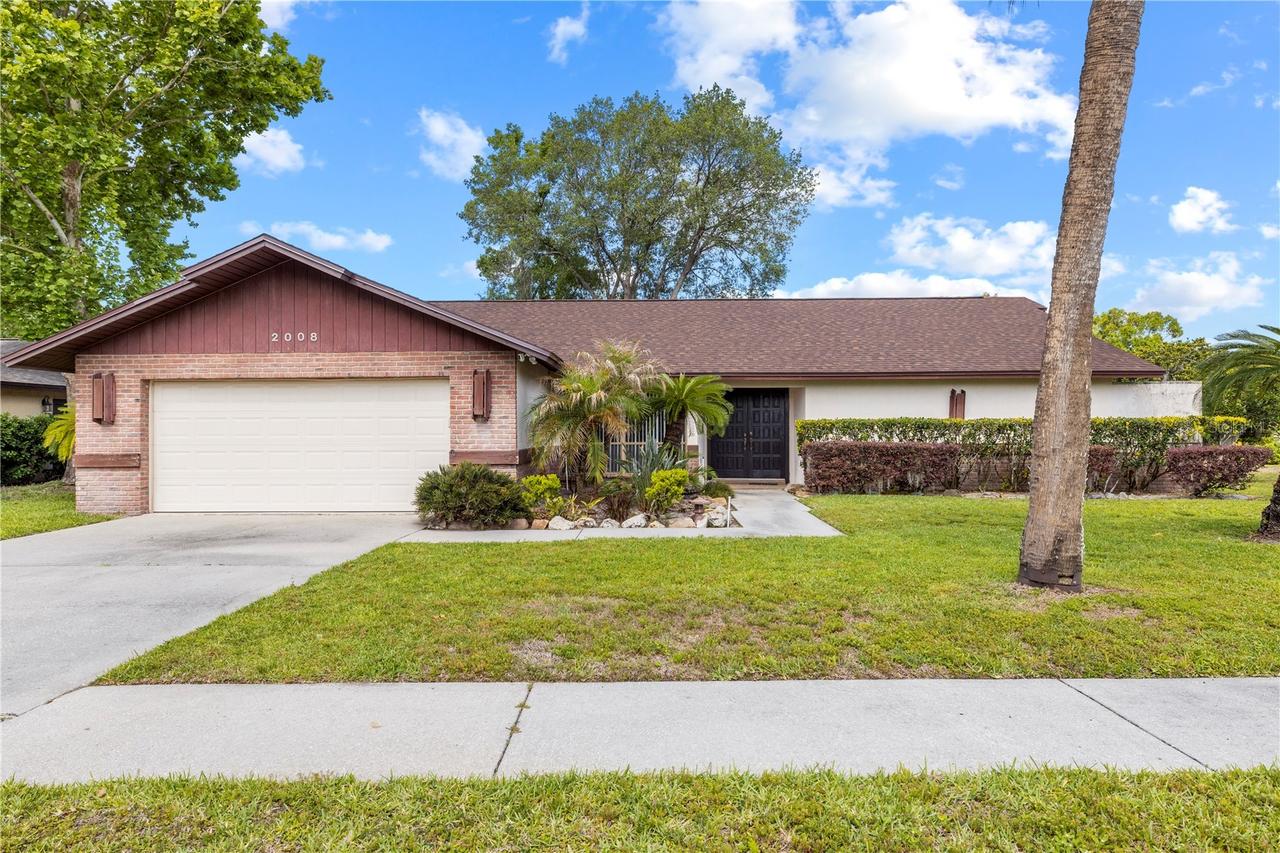 2008 Sycamore Ln., Plant City, FL 33563