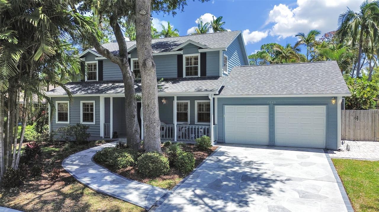 7645 Harbor View Way, Seminole, FL 33776