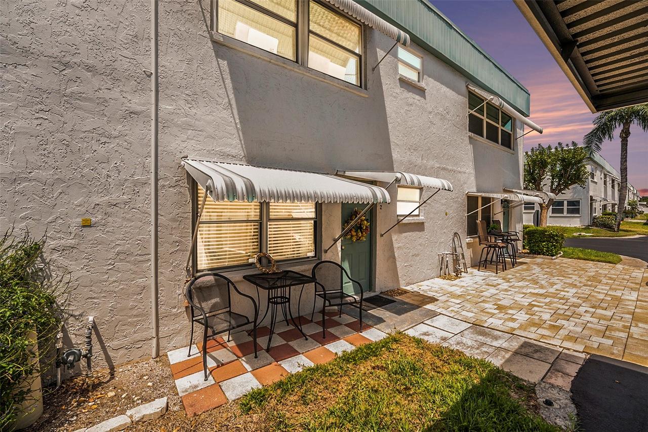 5216 81st St. #2, St Petersburg, FL 33709