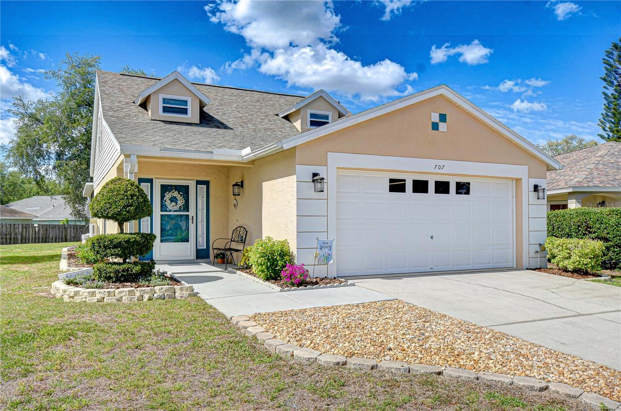 707 Orchard Isle Ct., Valrico, FL 33594