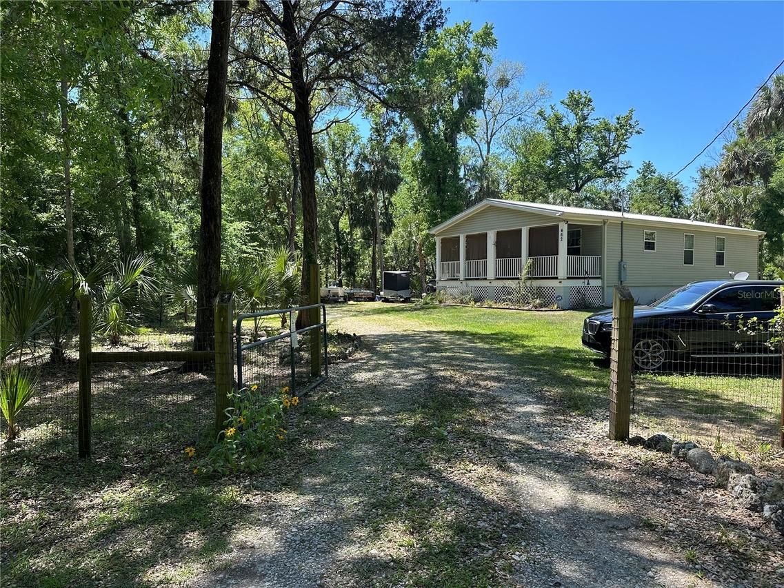 462 S Dew Plant Point, Crystal River, FL 34429