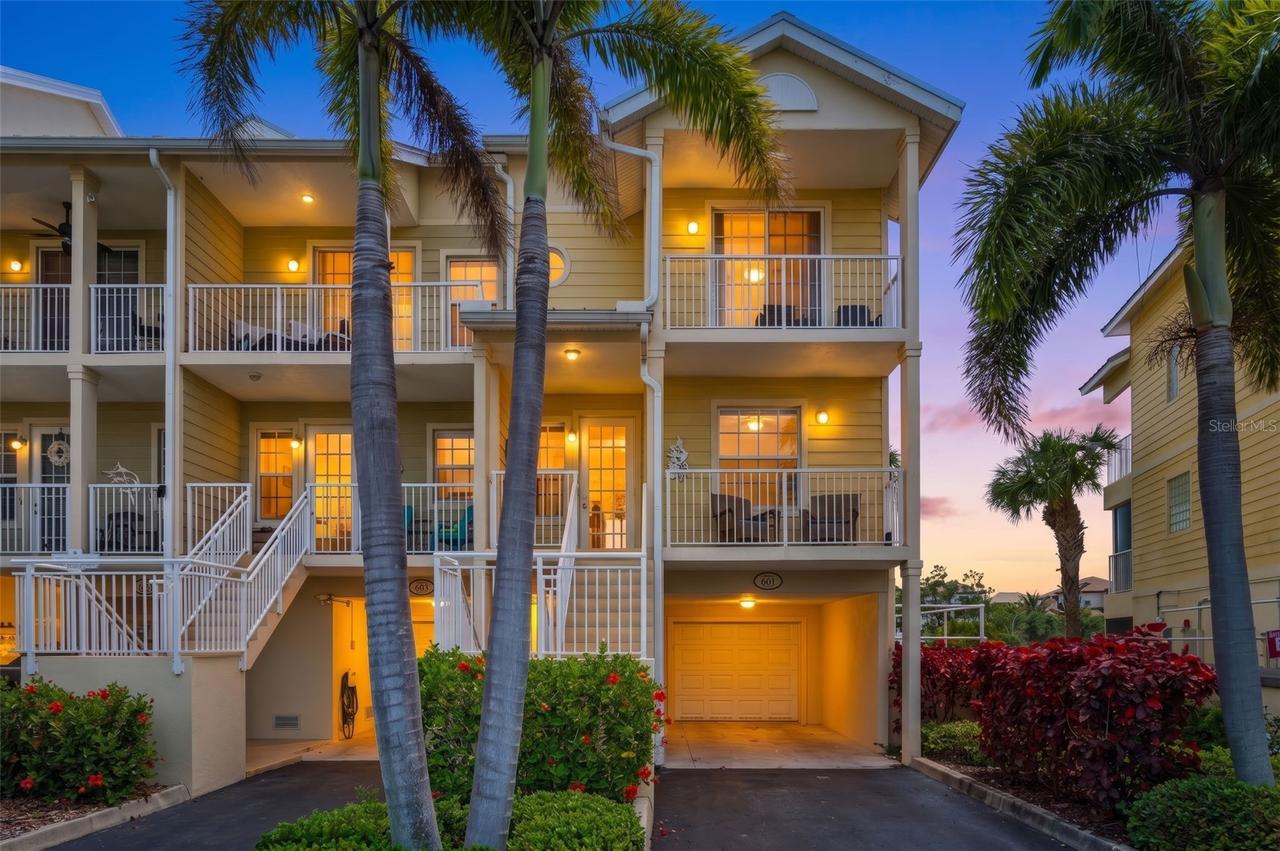 601 Bahia Beach Blvd., Ruskin, FL 33570