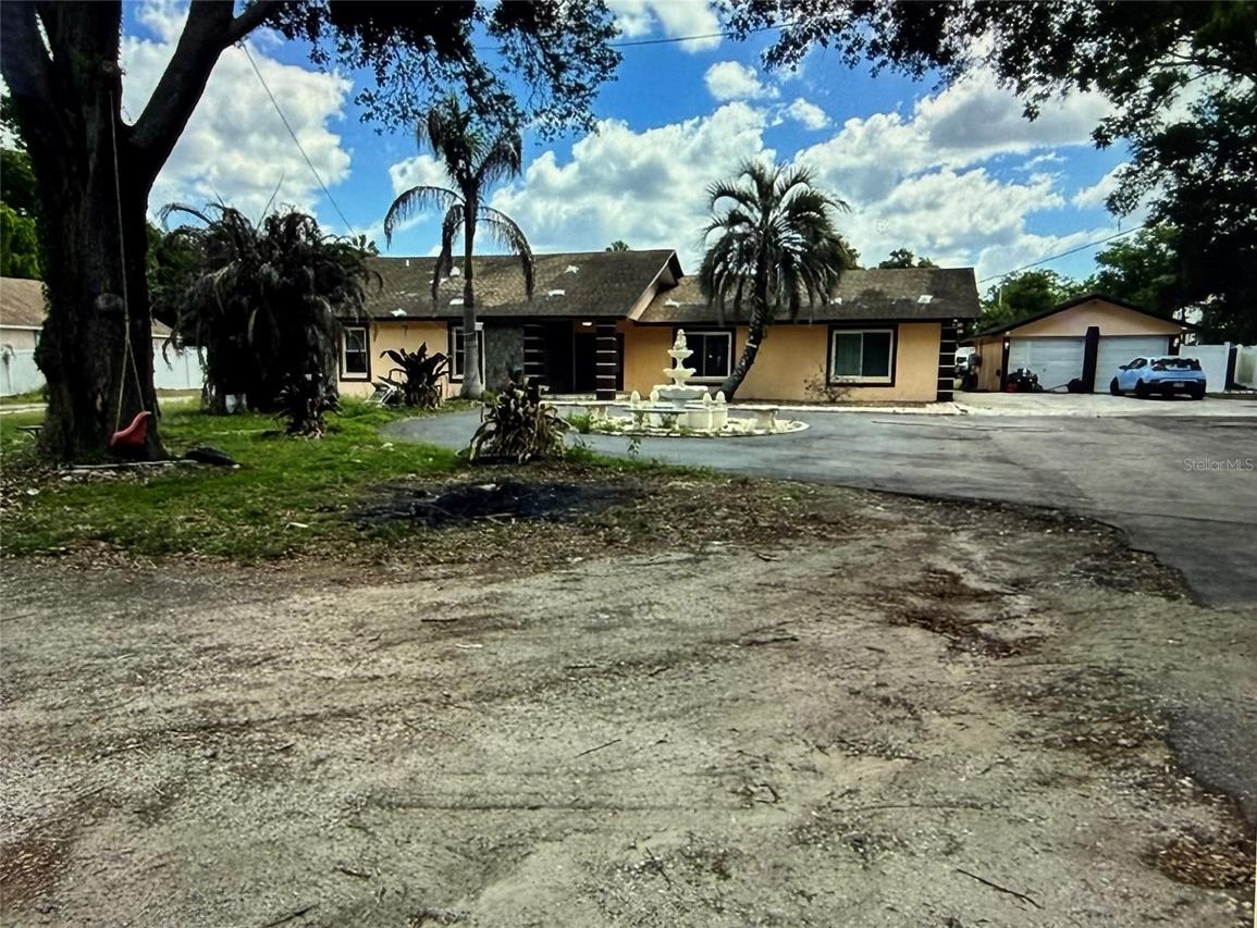 1212 S Taylor Rd., Seffner, FL 33584