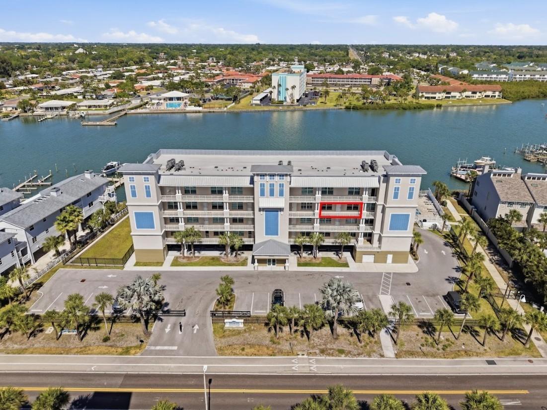 20001 Gulf Blvd. #405, Indian Shores, FL 33785