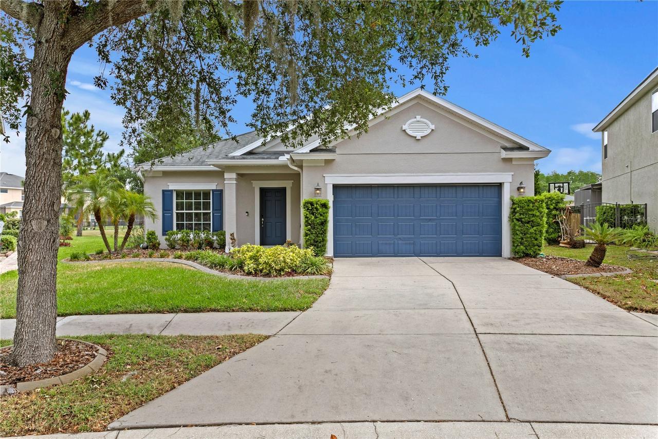 2837 Maple Brook Loop, Lutz, FL 33558
