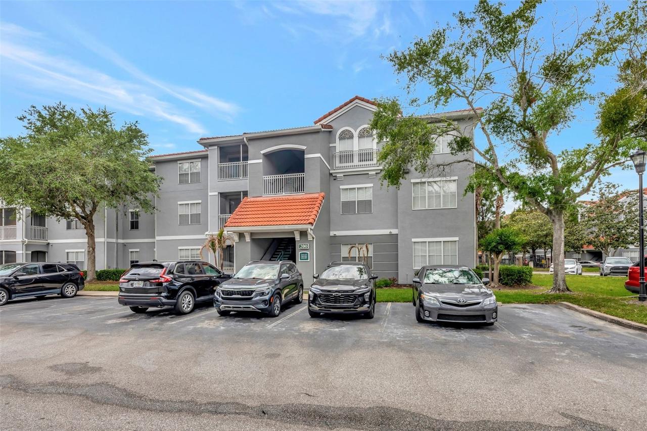 18001 Richmond Place Dr. #235, Tampa, FL 33647