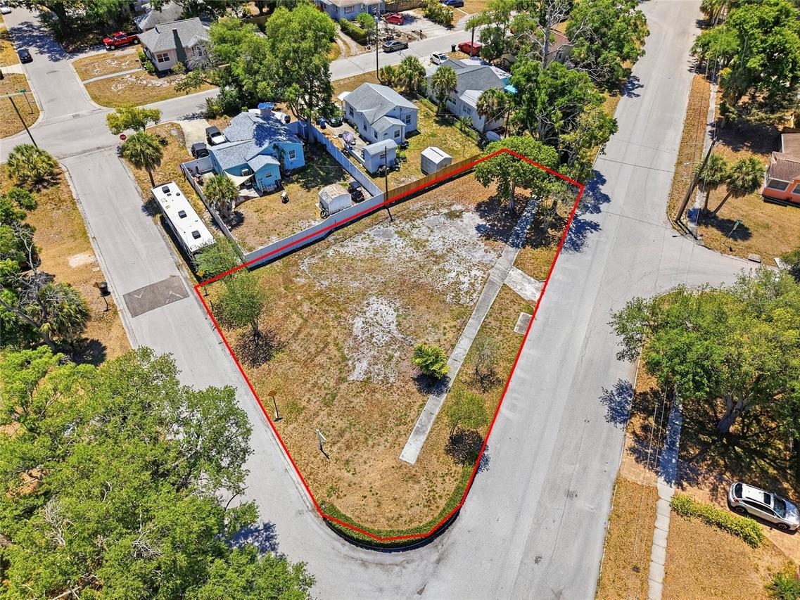 4716 Iris St., St Petersburg, FL 33714