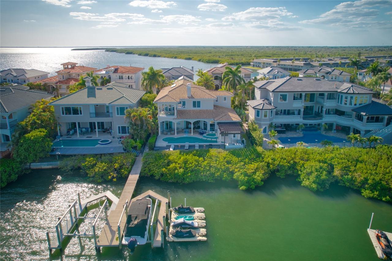 4117 Causeway Vista Dr., Tampa, FL 33615