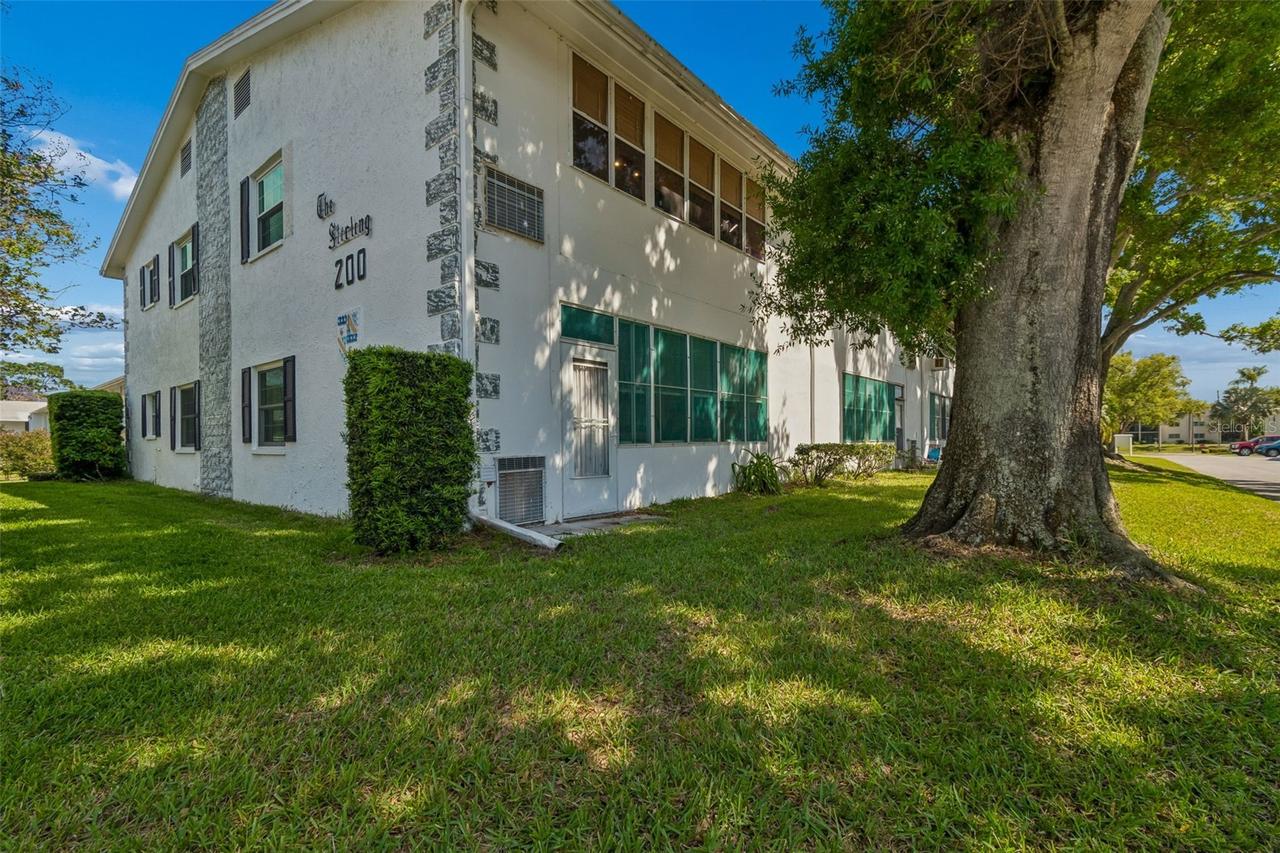 200 Glennes Ln. #112, Dunedin, FL 34698