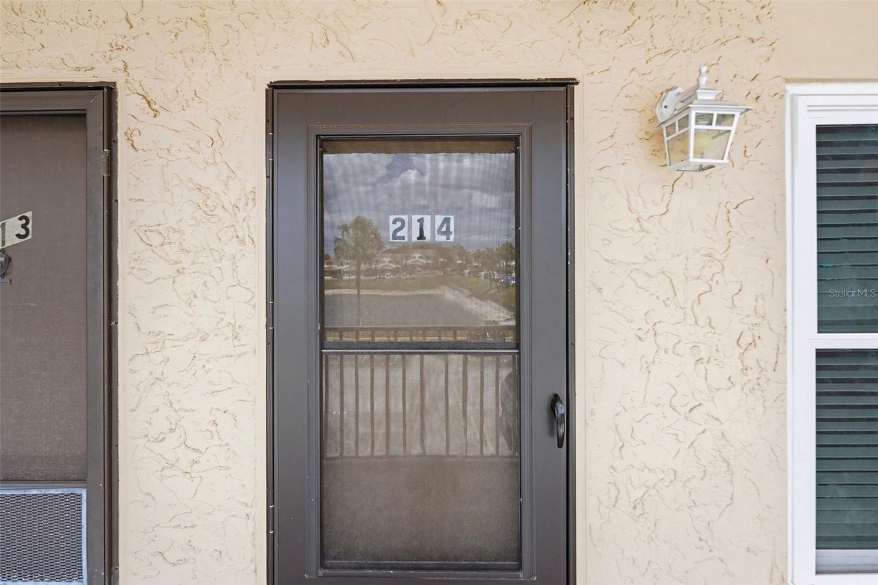 6400 46th Ave. #214, Kenneth City, FL 33709