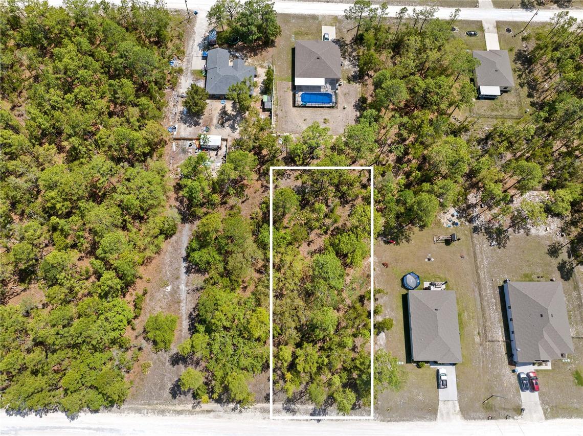 Sandpiper Ave., Weeki Wachee, FL 34614