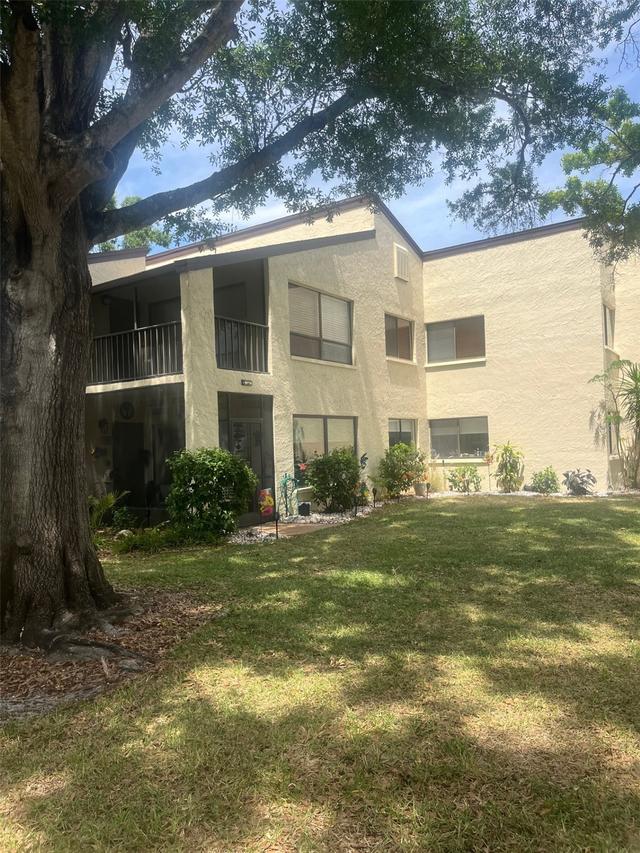 700 Starkey Rd. #1414, Largo, FL 33771