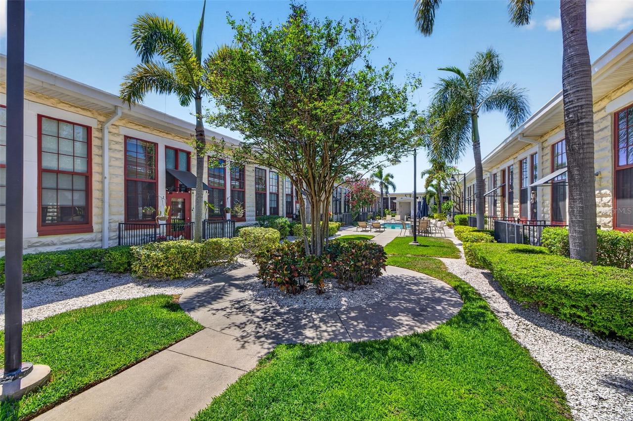 2001 E 2nd Ave. #8, Tampa, FL 33605