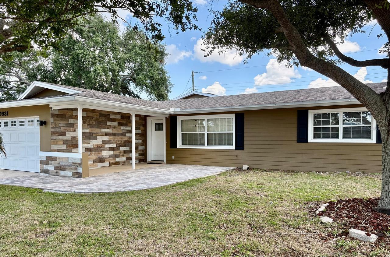 10931 Hammock Dr., Largo, FL 33774