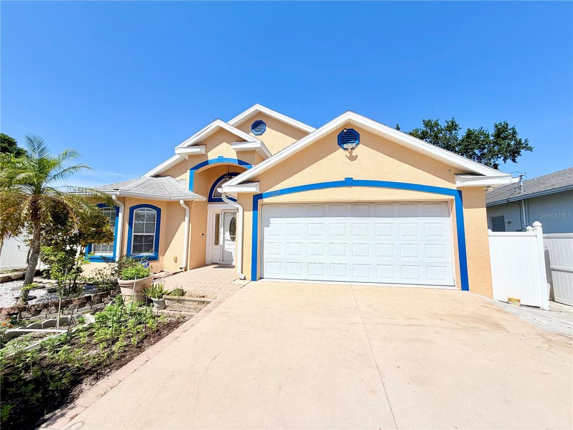 1150 Oakwood Dr., Dunedin, FL 34698