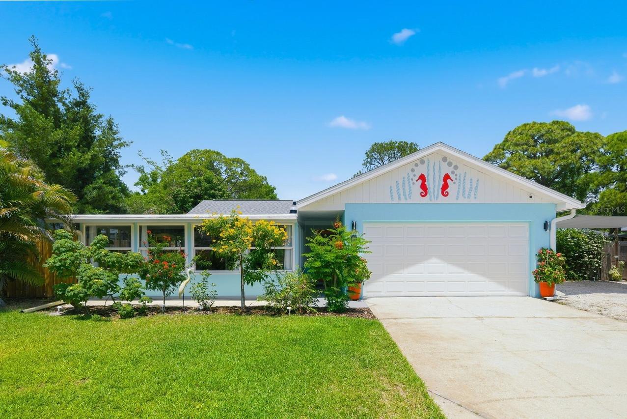 2221 Coronada Way, St Petersburg, FL 33712