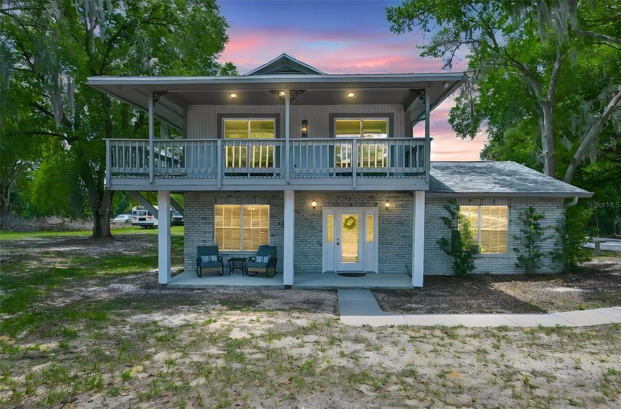 2802 Hideaway Ln., Valrico, FL 33596