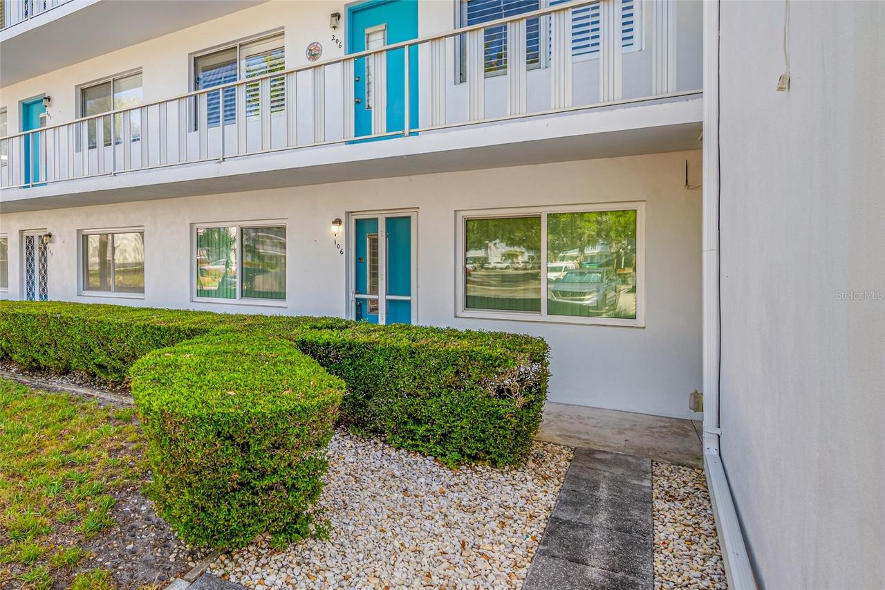 8533 110th St. #106, Seminole, FL 33772