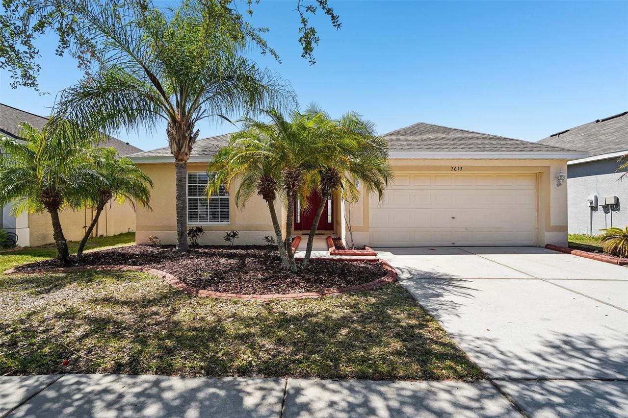 7613 Wood Violet Dr., Gibsonton, FL 33534