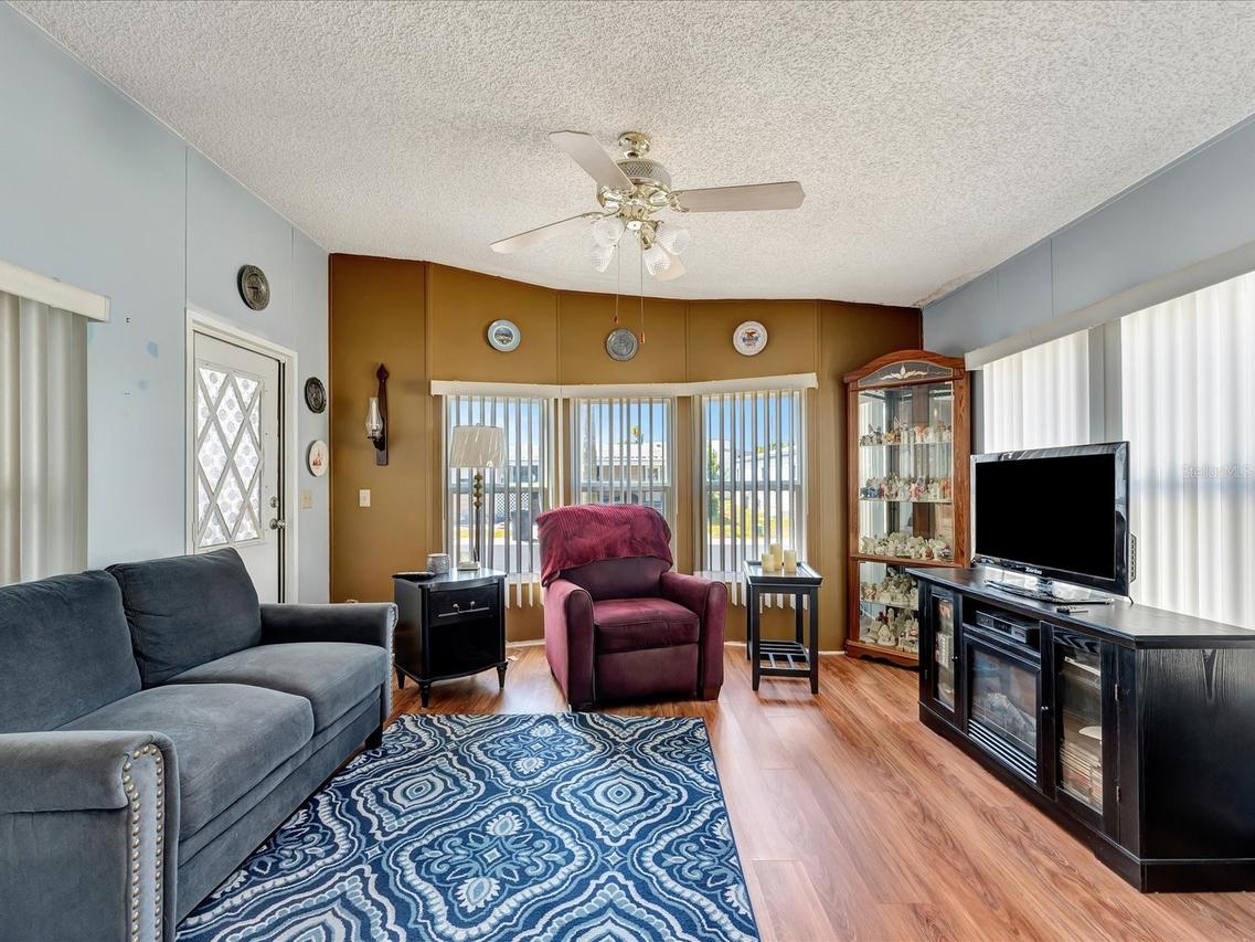199 S Port Royal Ln., Apollo Beach, FL 33572