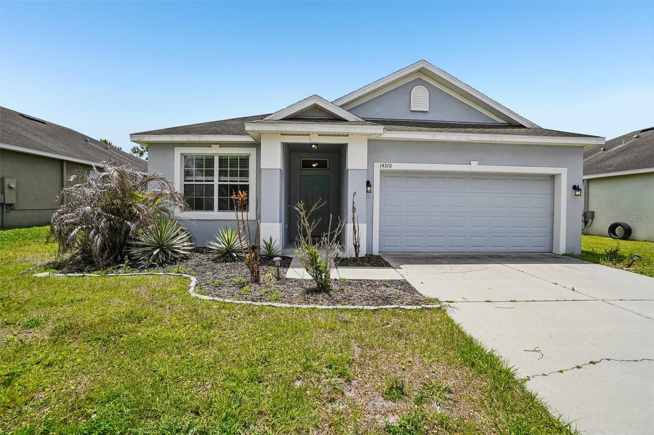 14310 Alistar Manor Dr., Wimauma, FL 33598