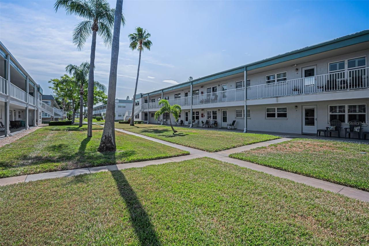 5216 81st St. #5, St Petersburg, FL 33709