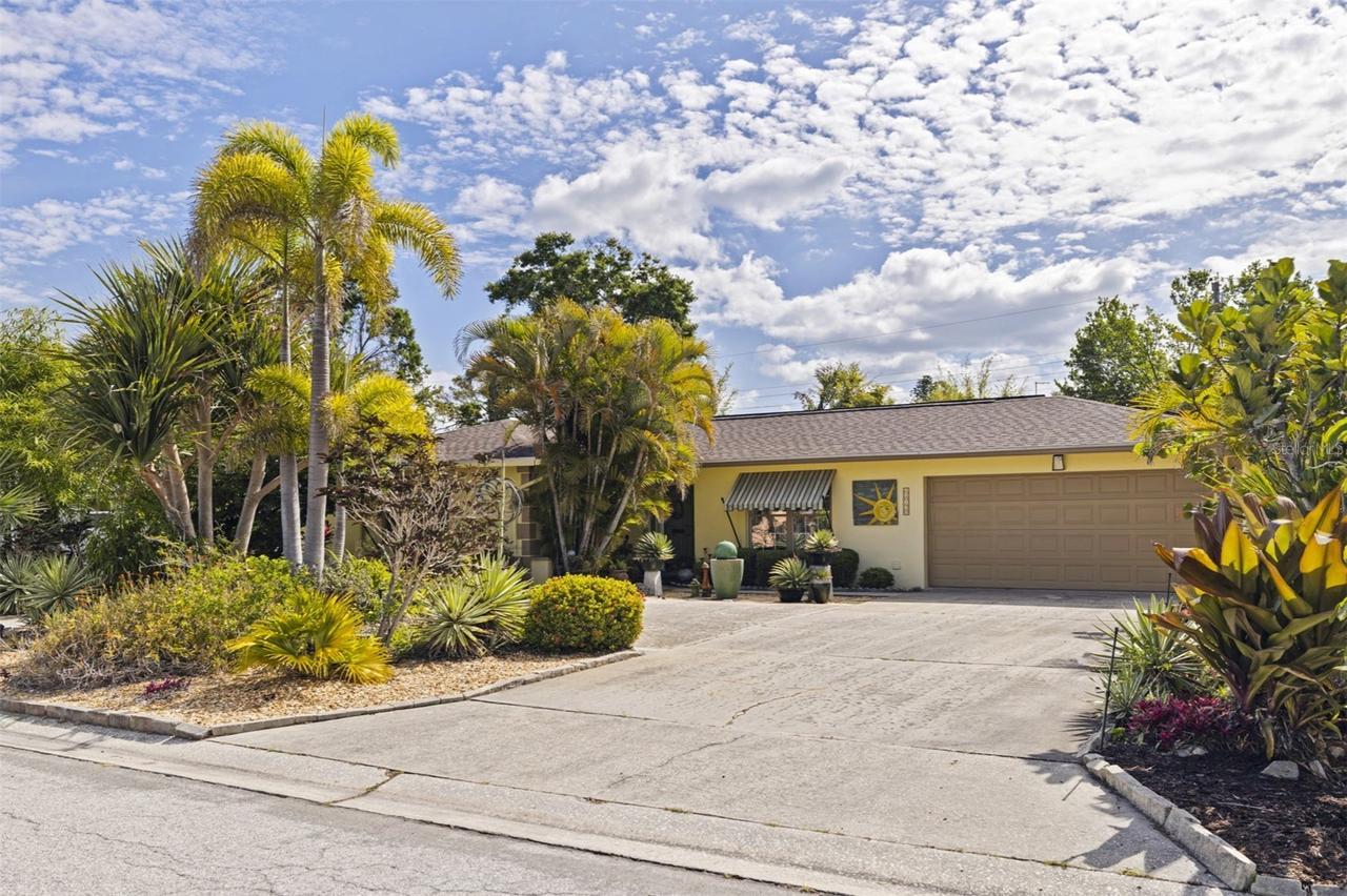 6848 16th Way, St Petersburg, FL 33712