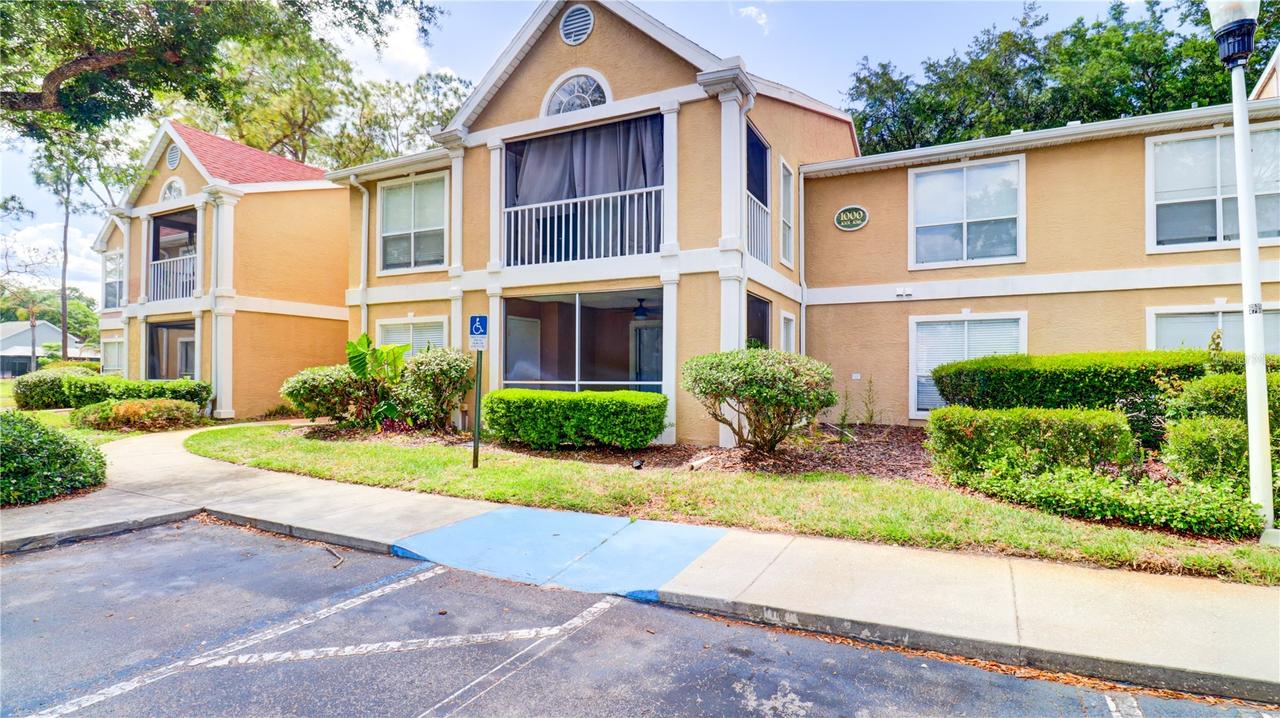 9481 Highland Oak Dr. #1001, Tampa, FL 33647