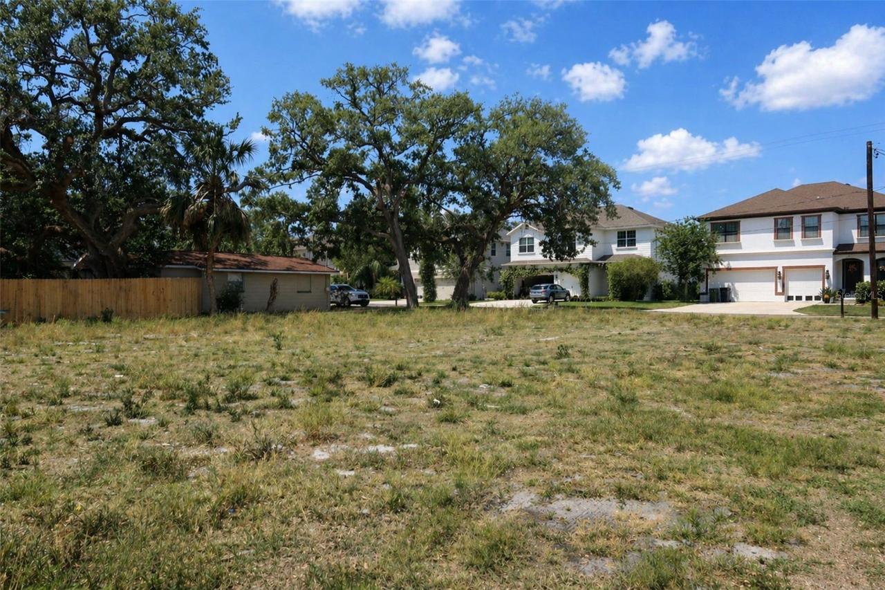 6004 S Elkins Ave., Tampa, FL 33611