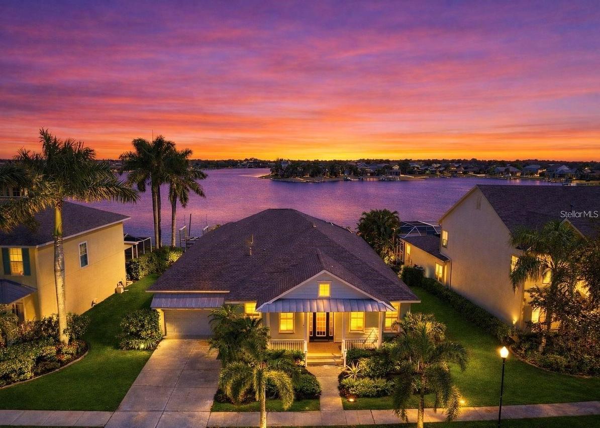 5237 Brighton Shore Dr., Apollo Beach, FL 33572