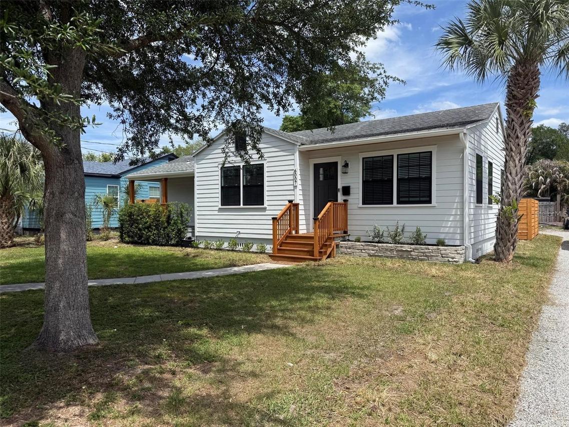 6007 N Central Ave., Tampa, FL 33604