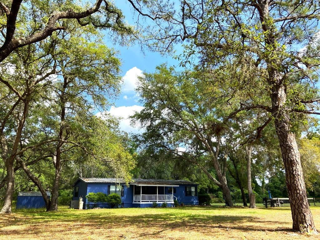 17055 NE 141st Ct., Fort Mc Coy, FL 32134