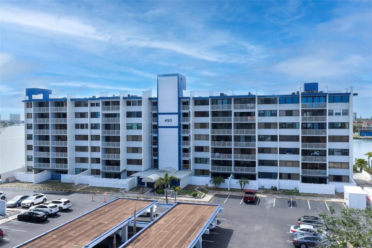 450 Treasure Island Causeway #104, Treasure Island, FL 33706