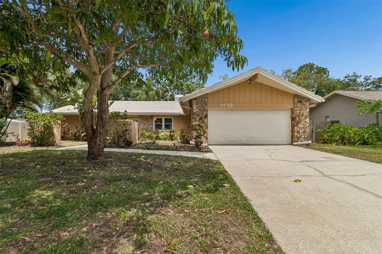 1470 Burnham Ln., Dunedin, FL 34698