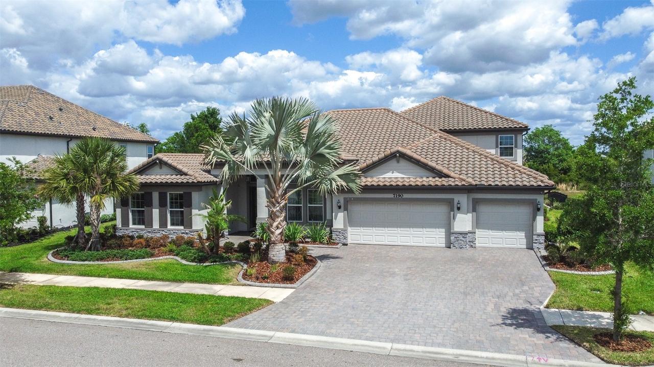 7190 Graybrook Dr., Wesley Chapel, FL 33545