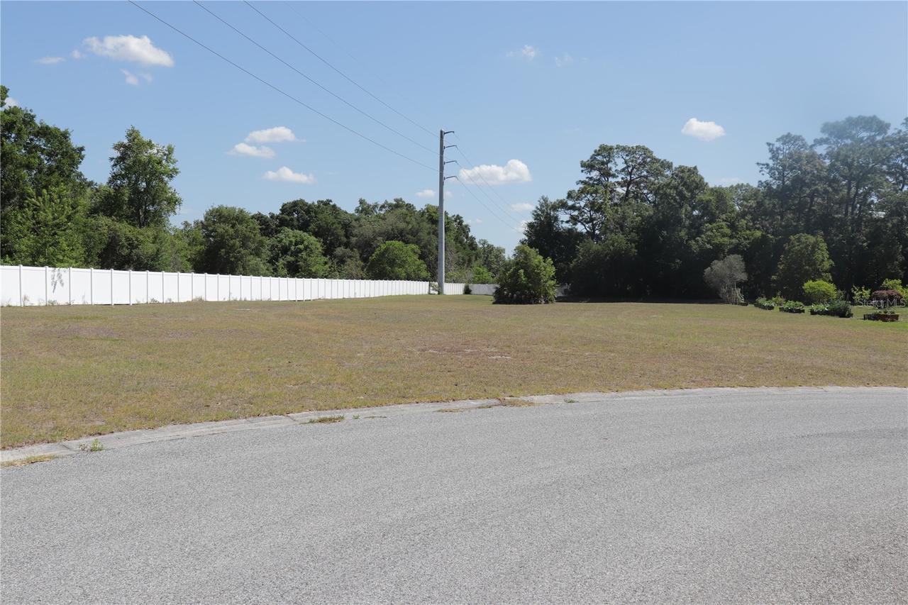 11470 Maya Ct., New Port Richey, FL 34654