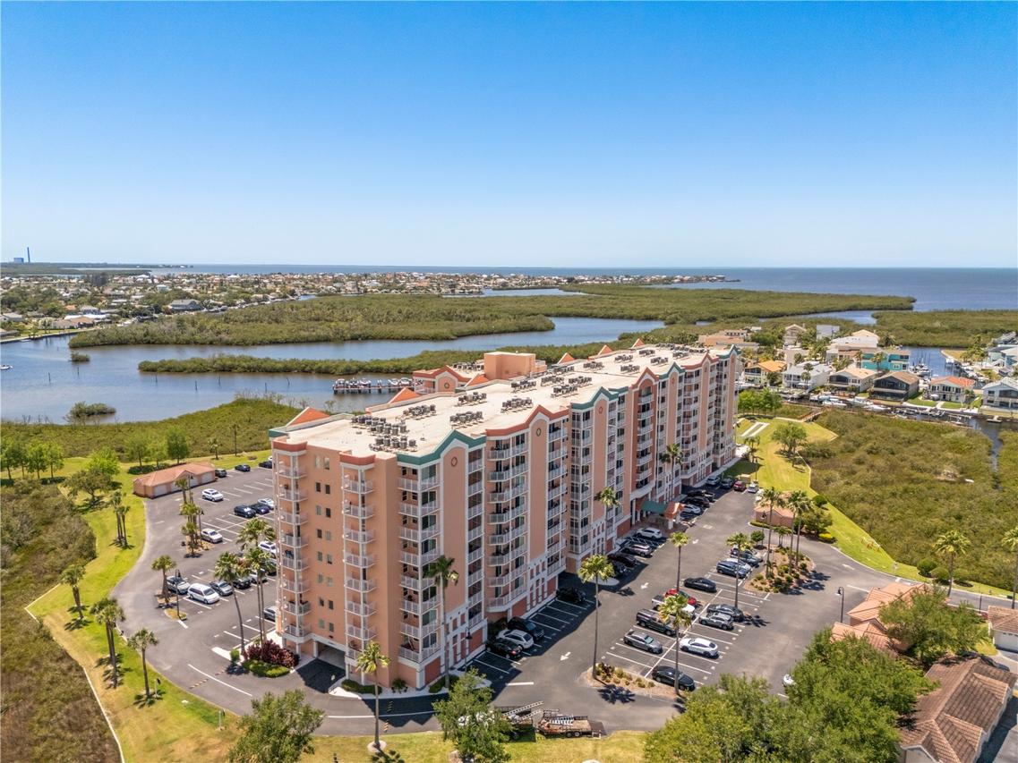 4516 Seagull Dr. #302, New Port Richey, FL 34652