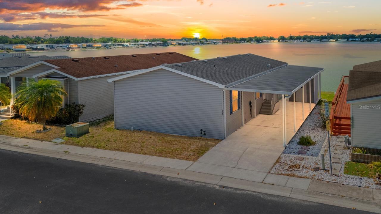 8536 Fantasia Park Way, Riverview, FL 33578