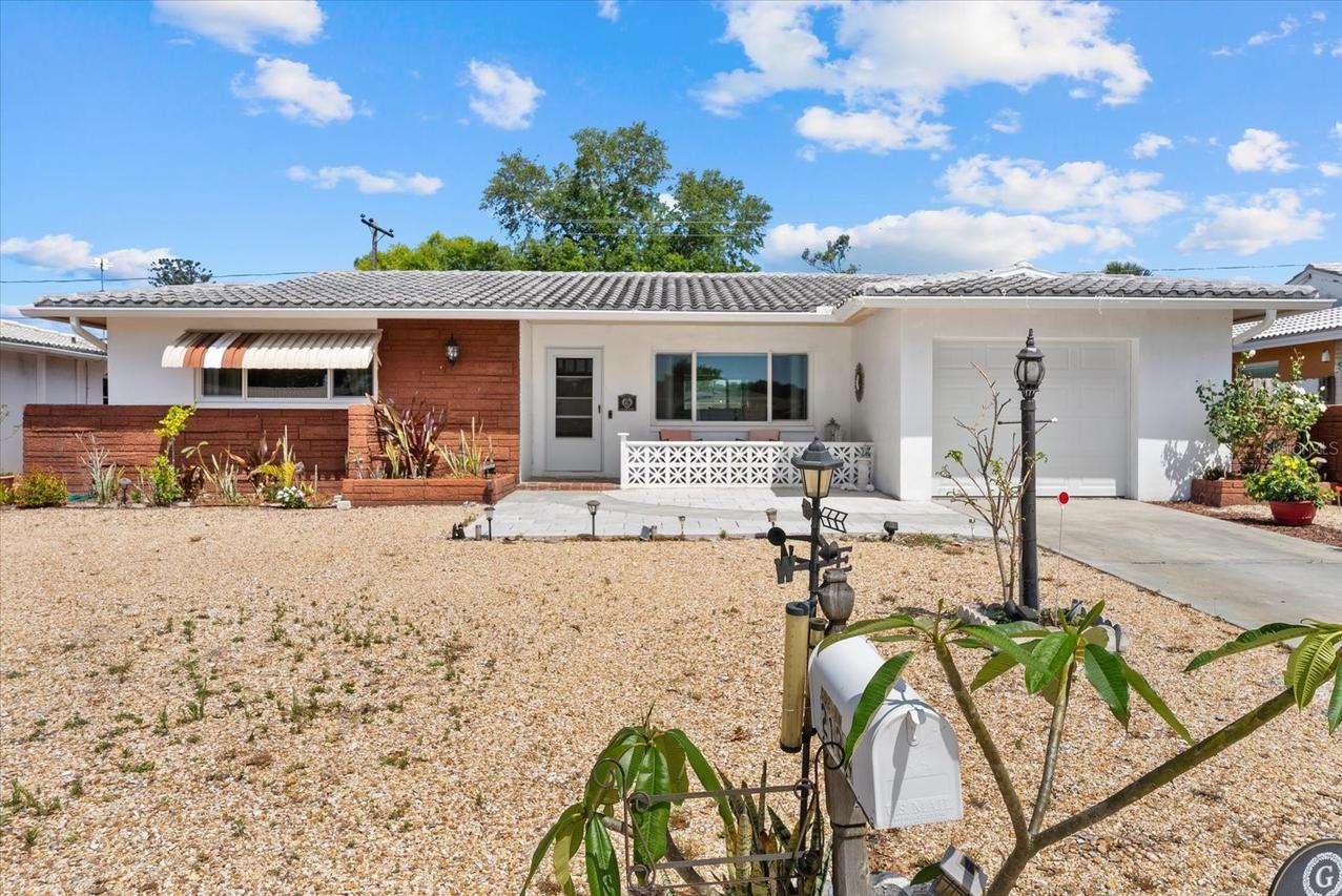 2124 Greenbriar Blvd., Clearwater, FL 33763