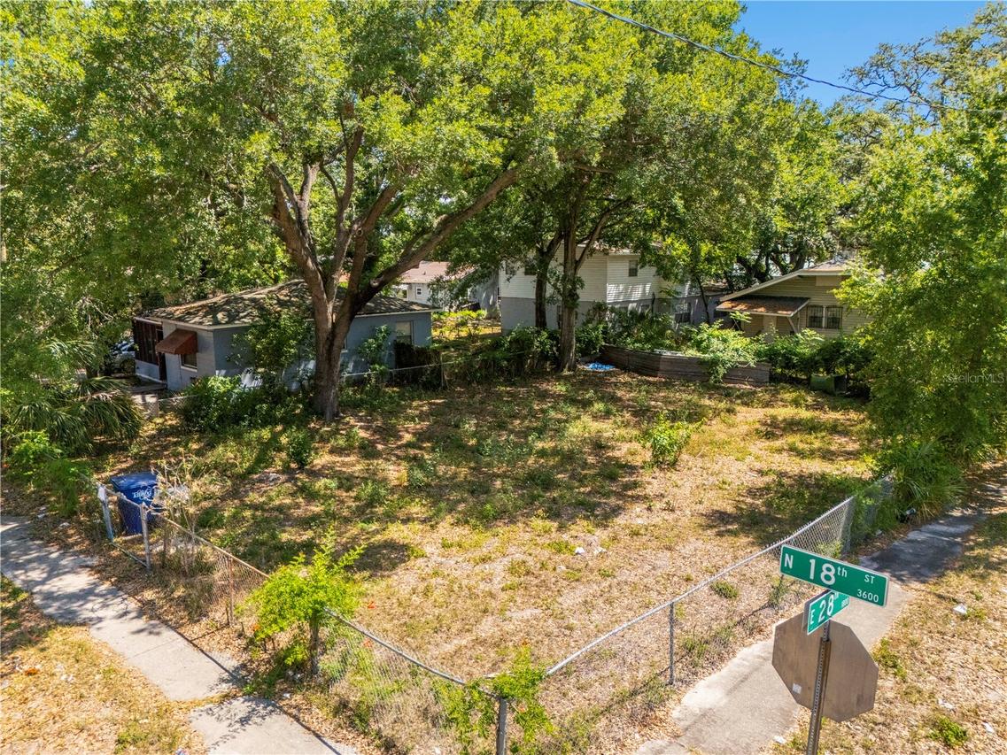 3601 N 18th St., Tampa, FL 33605
