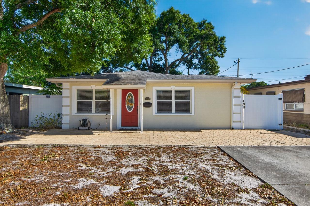 7142 34th Ave., St Petersburg, FL 33710