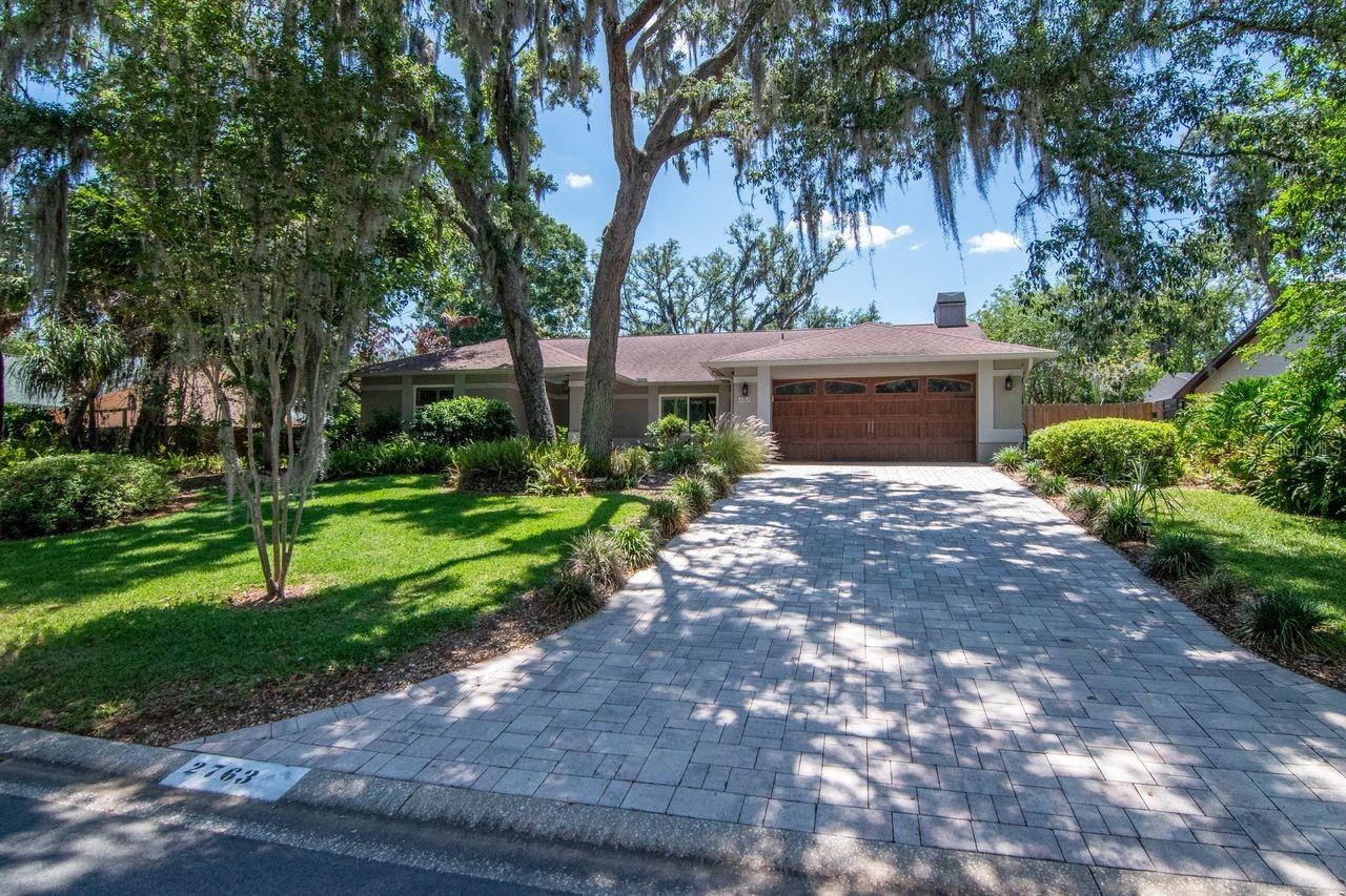 2763 Buckhorn Oaks Dr., Valrico, FL 33594