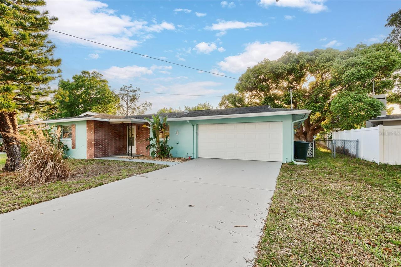 1248 Lazy Lake Rd., Dunedin, FL 34698