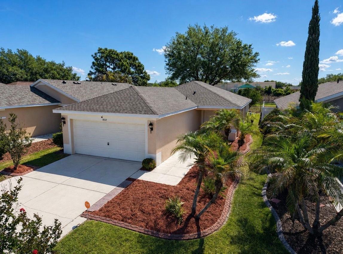 11537 Crestlake Village Dr., Riverview, FL 33569