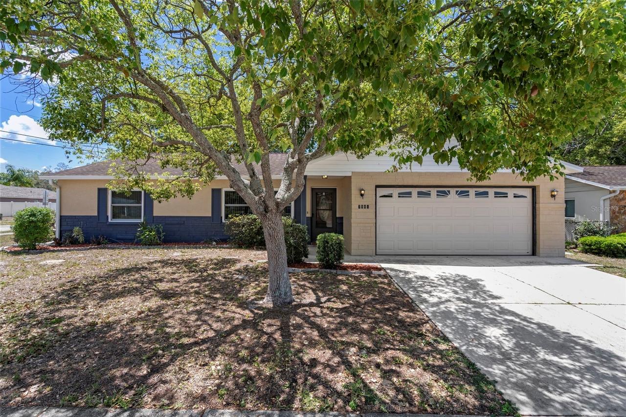 7944 Royal Stewart Dr., New Port Richey, FL 34653