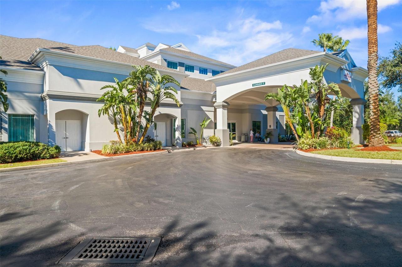 8303 Palm Pkwy. #207, Orlando, FL 32836